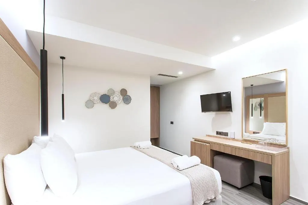Hotel Aela Suites 