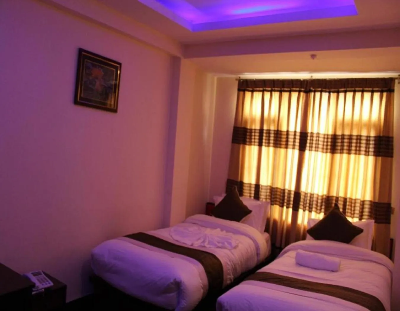 Hotel Aela Suites 