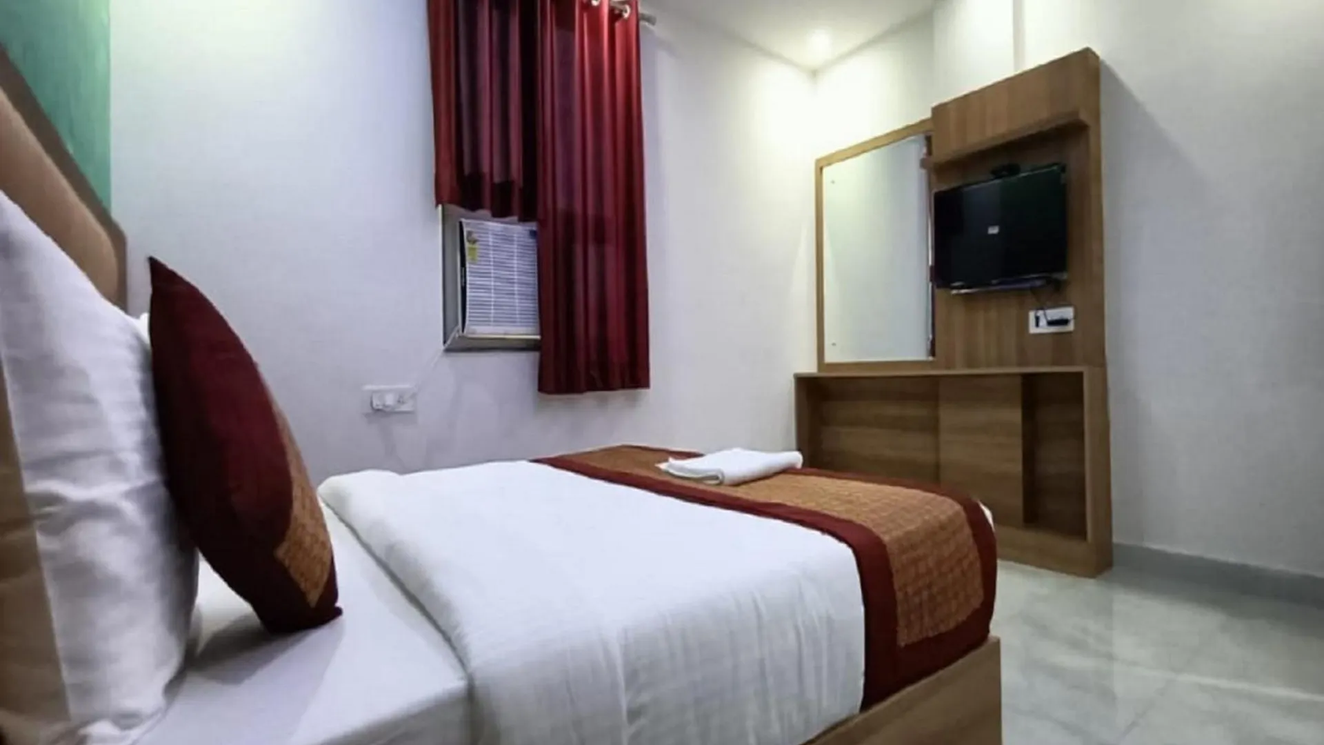 Hotel Aela Suites 